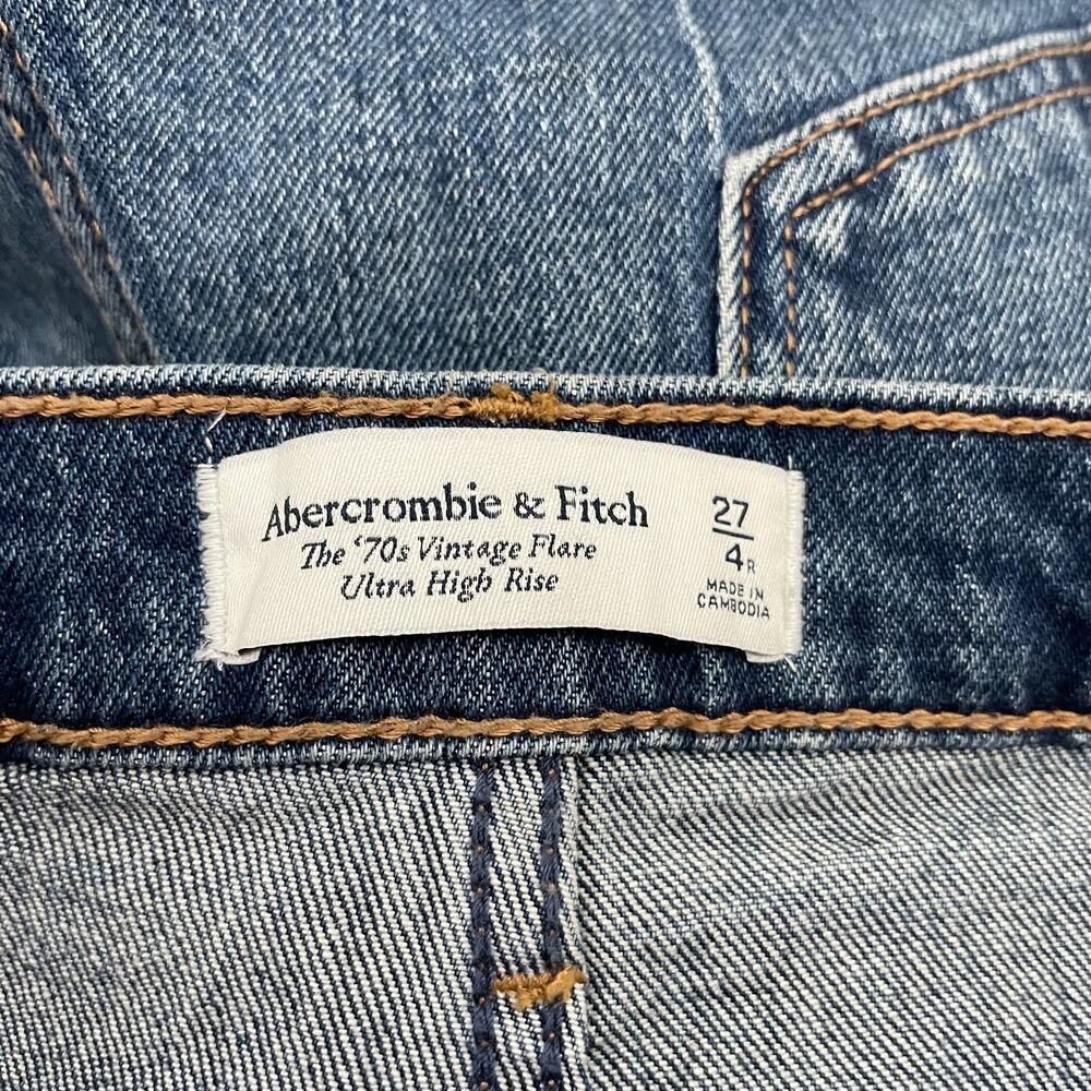 Abercrombie & Fitch 70’s ultra high rise Flare Jeans - Picture 6 of 15